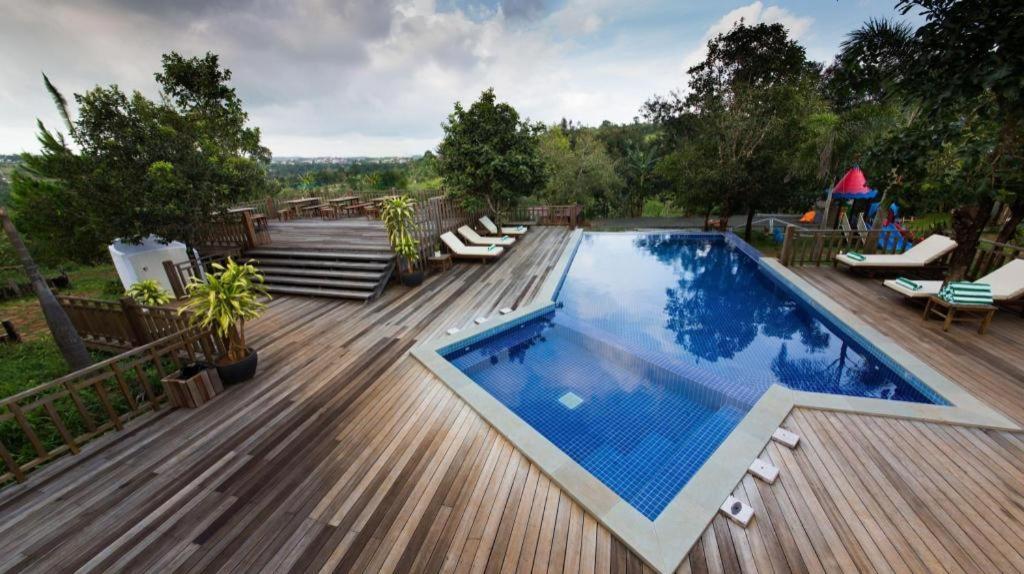 Mayura Hill Resort Sen Monorom Exterior foto